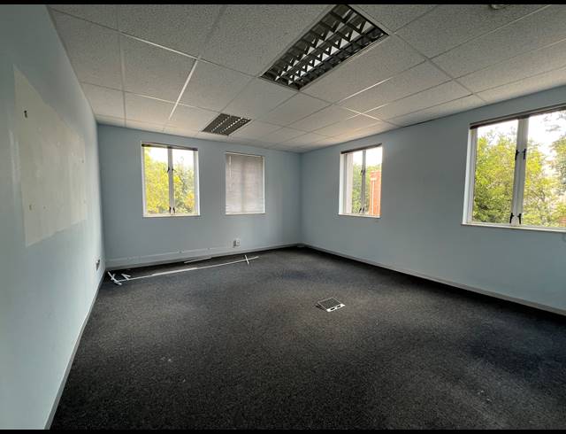 289M² OFFICE TO LET IN ILLOVO